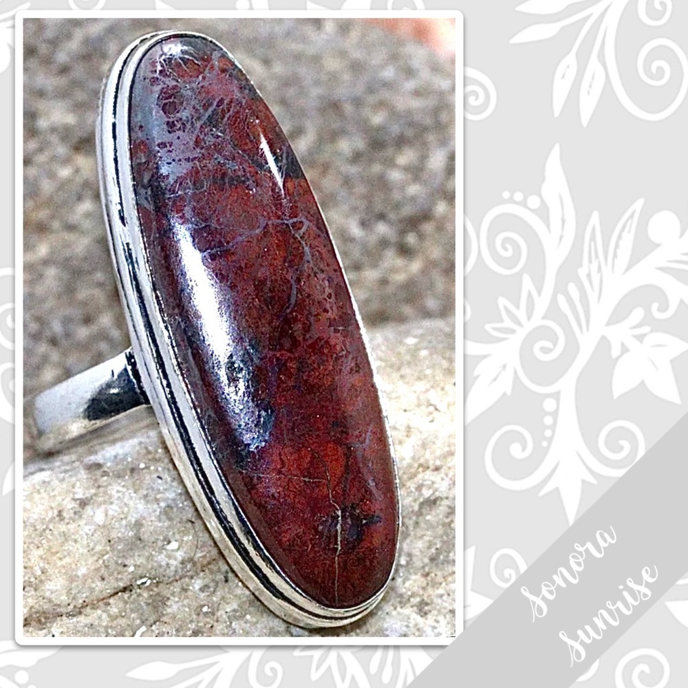 Sonora Sunrise Eclectic Silver Artisan Ring, Size 7 (Red to Burgundy Red)